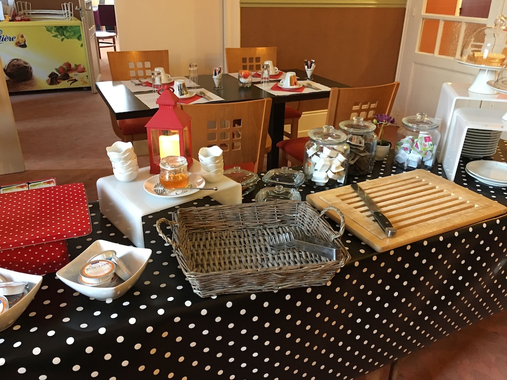 Restaurant-cafeteria