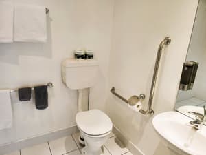 thumbnail: Bathroom