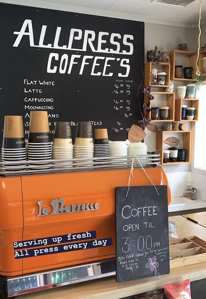 Coffee shop