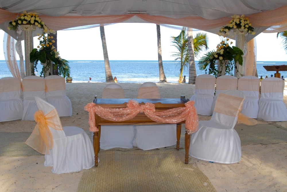 Outdoor banquet area