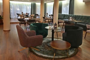 thumbnail: Breakfast buffet