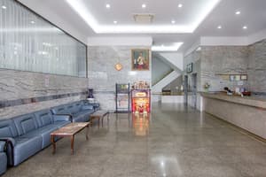 thumbnail: Interior