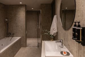 thumbnail: Bathroom
