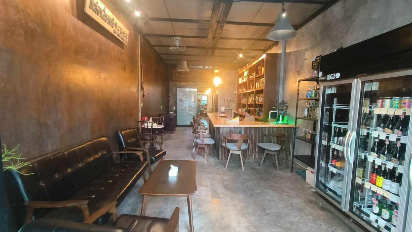 Restaurant-cafeteria