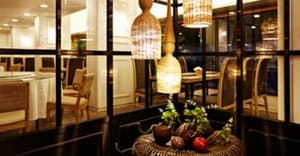thumbnail: Breakfast area
