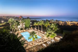 thumbnail: Balcony view