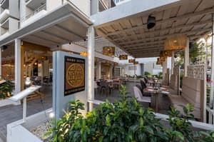 thumbnail: Restaurant