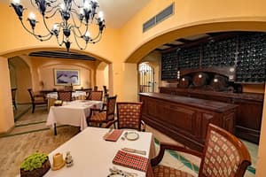 thumbnail: Restaurant