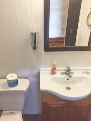 thumbnail: Bathroom
