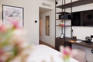 thumbnail: Room