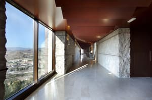 thumbnail: Hallway