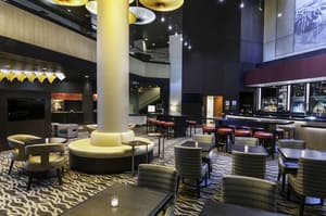 thumbnail: Bar (on property)