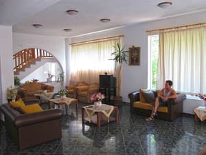 thumbnail: Lounge