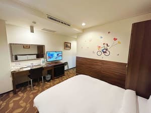thumbnail: Room