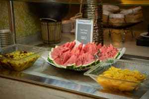 thumbnail: Restaurant