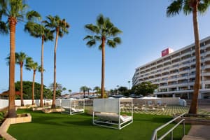 thumbnail: Terrace/patio