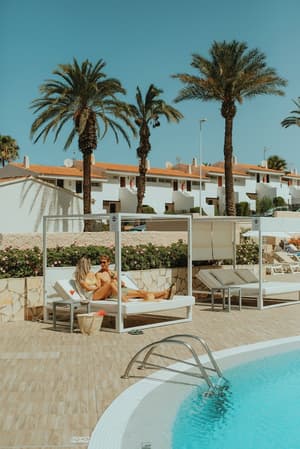 thumbnail: Pool