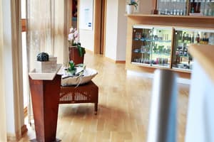 thumbnail: Spa reception