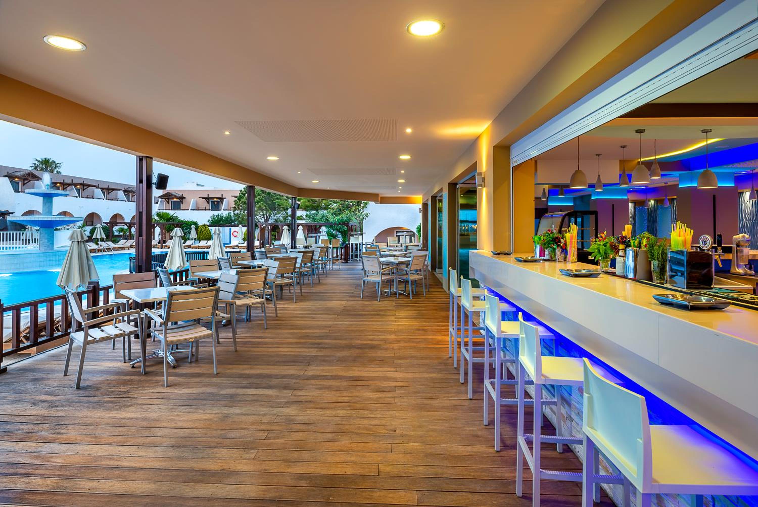 Restaurant-cafeteria