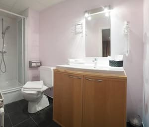 thumbnail: Bathroom