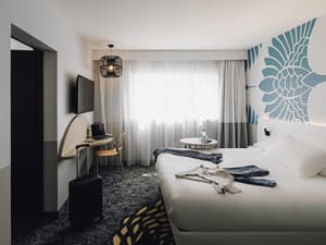 thumbnail: Room