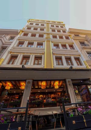 thumbnail: Exterior