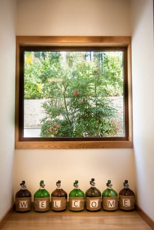 thumbnail: Interior detail