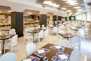 thumbnail: Breakfast area