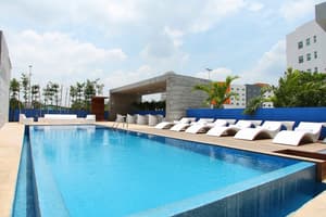 thumbnail: Pool