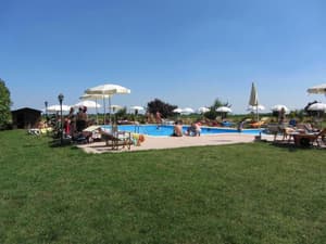 thumbnail: General view