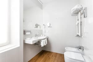 thumbnail: Bathroom