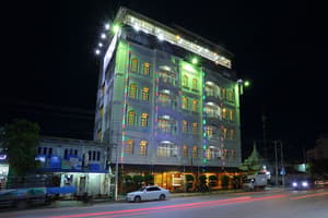 thumbnail: Front of property - evening/night