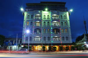 thumbnail: Front of property - evening/night