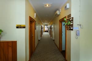 thumbnail: Hallway