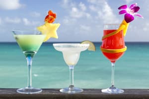 thumbnail: Outdoor dining