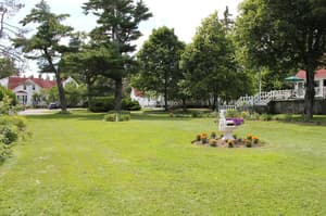 thumbnail: General view