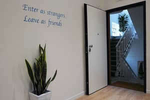 thumbnail: Interior
