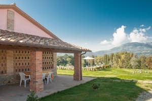 thumbnail: Terrace/patio
