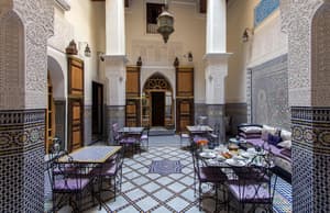 thumbnail: Restaurant