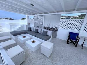 thumbnail: Lounge