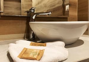 thumbnail: Bathroom