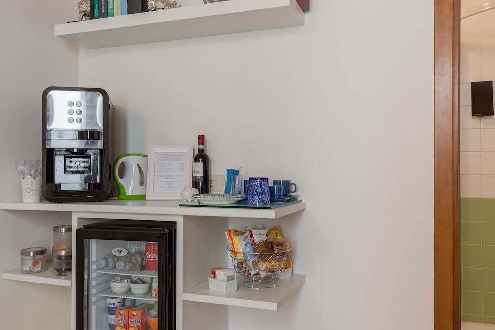 Minibar