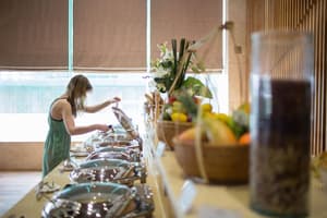 thumbnail: Breakfast area