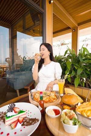 thumbnail: Dining