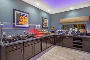 thumbnail: Breakfast area
