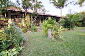 thumbnail: Front of property