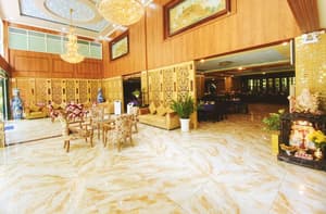 thumbnail: Reception