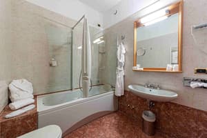thumbnail: Bathroom