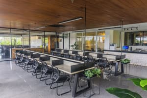 thumbnail: Business center