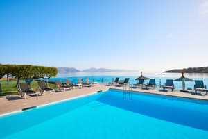 thumbnail: Outdoor pool